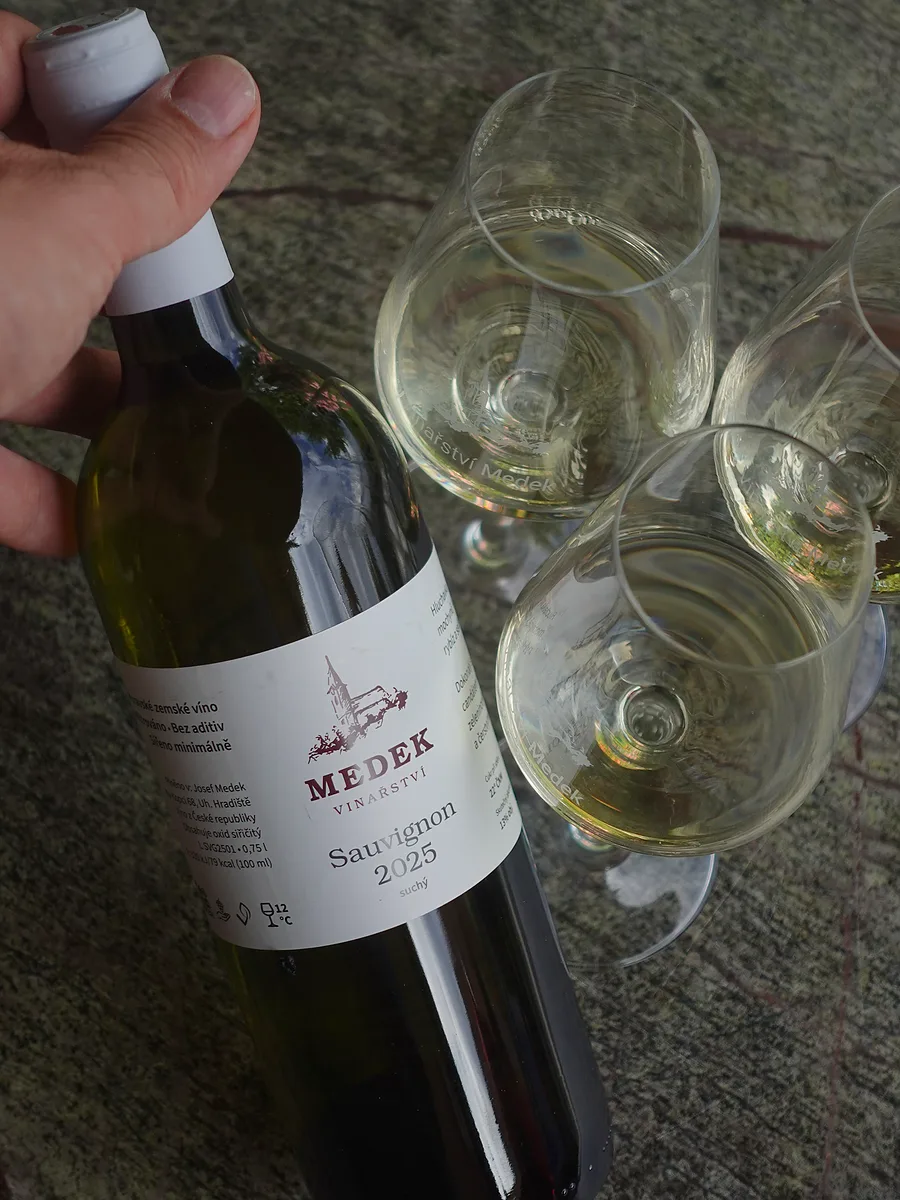 Lahev Sauvignon 2025